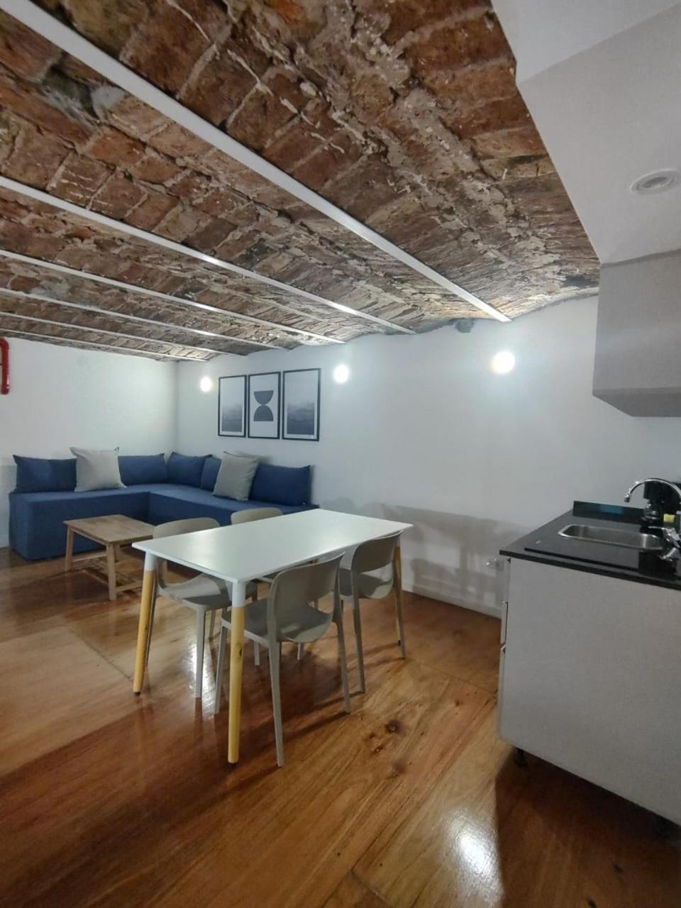 الشقق الفندقية بوينس آيرسفي  Upoint Recoleta المظهر الخارجي الصورة